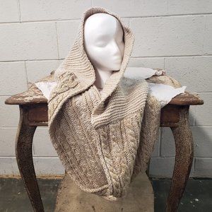 Women's Chunky Knit Infinity Scarf ~ Duluth Trading Company ~ Beige